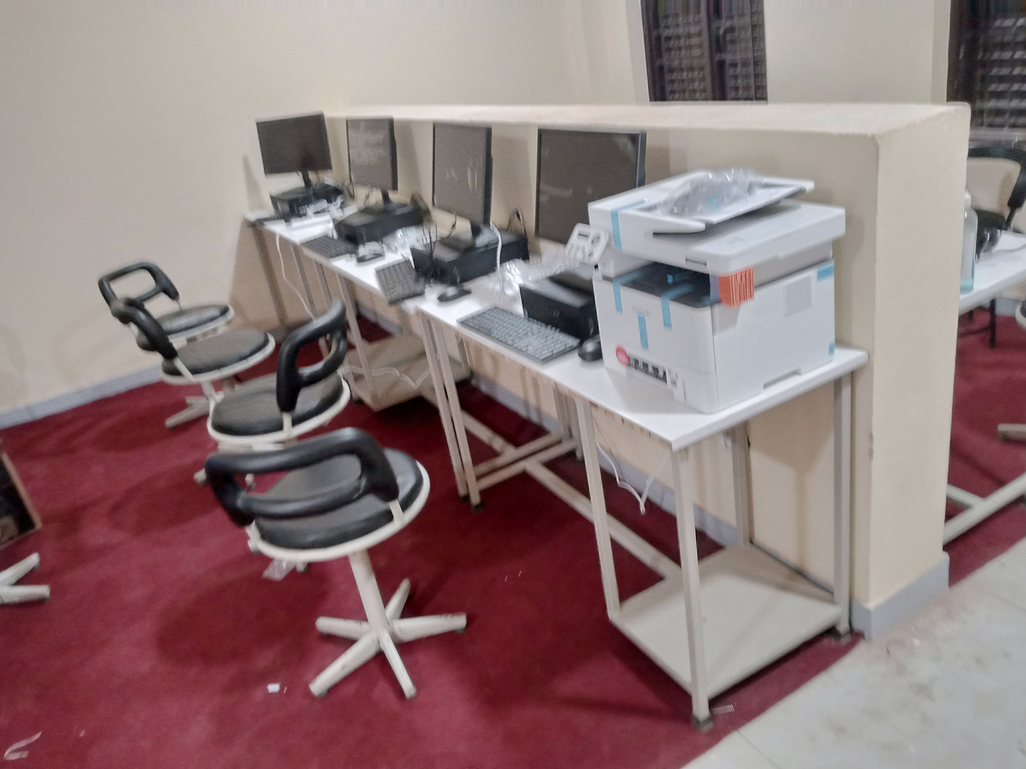 Lorem ipsum dolor sit amet consectetur adipisicing elit. Perferendis, hic.